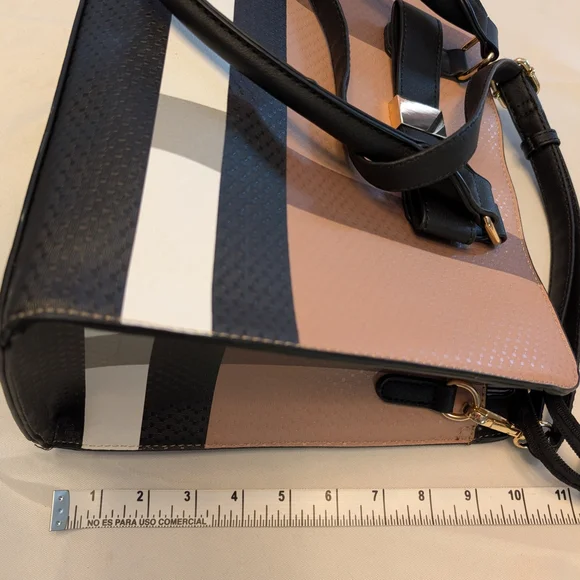 Elegant Black and Tan Women's Satchel - Picture 9 of 10